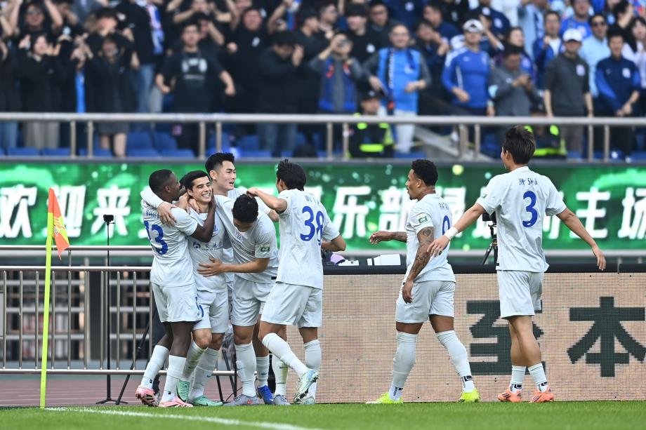 九游-中超-特谢拉破门王钰栋进球 上海申花战平浙江队